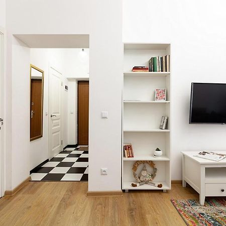 Sweet Home Apartment Lviv Exterior photo