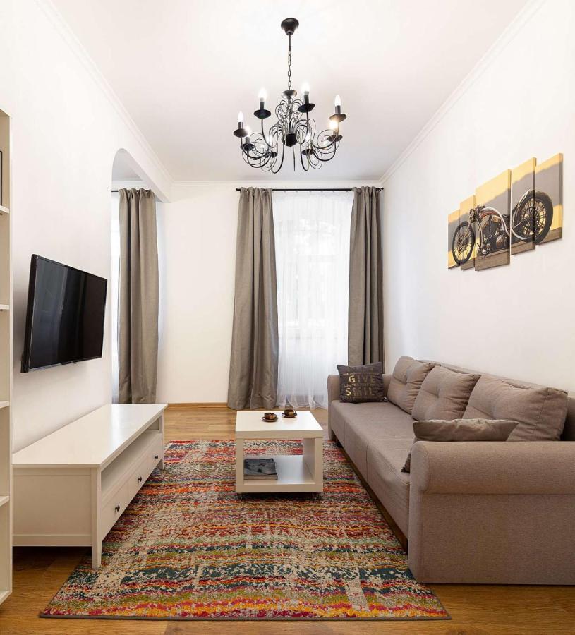Sweet Home Apartment Lviv Exterior photo
