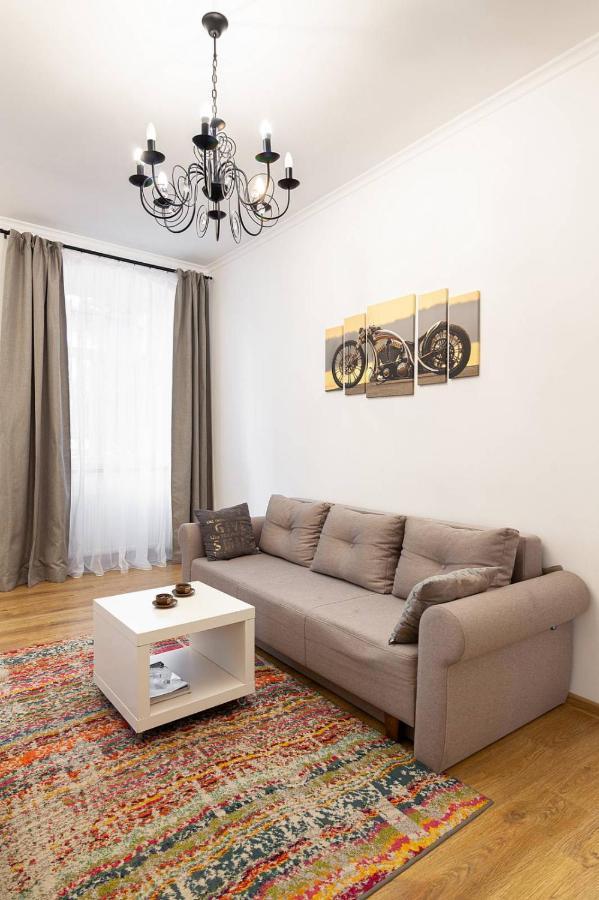 Sweet Home Apartment Lviv Exterior photo